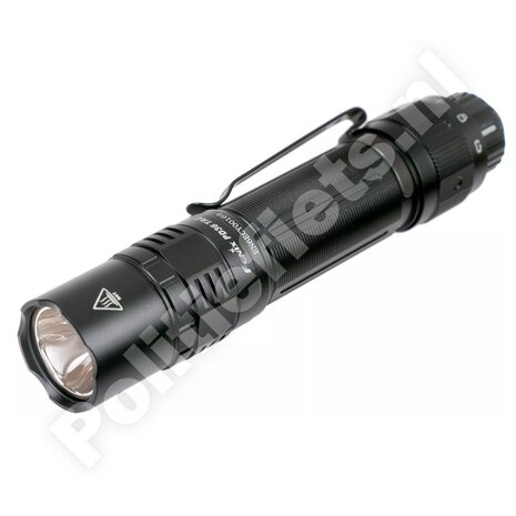 Fenix PD36 TAC zaklamp incl. oplaadbare batterij(en)